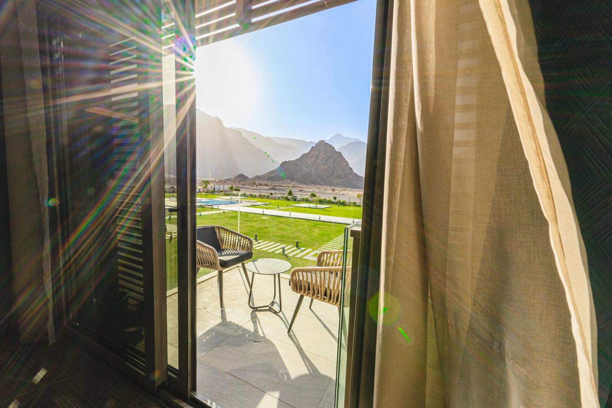 استراحة الفيحاء Al Feyhaa Resthouse Hotel Samail Exterior photo